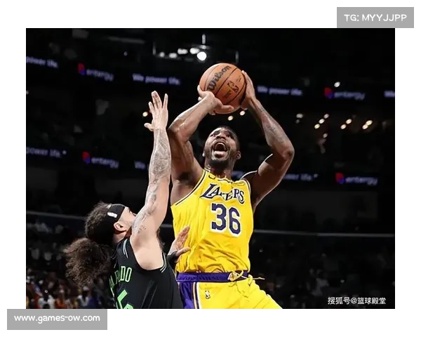 末节斯玛特三分连中，成湖人逆转奇兵